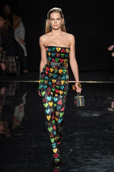 Look 54